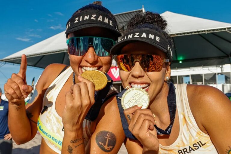 Capixaba Thâmela Coradello conquista etapa de Circuito Mundial de Vôlei de Praia