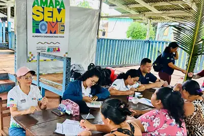 Governo do Amapá realiza cautelamento em áreas indígenas para atender 2,5 mil famílias com kits de alimentos, em Oiapoque