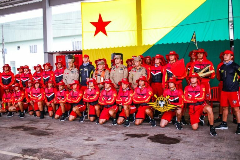 Corpo de Bombeiros de Cruzeiro do Sul recebe novos equipamentos e inicia curso de pilotagem