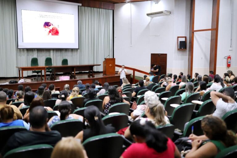 Educação realiza formação continuada para novos professores mediadores da rede estadual