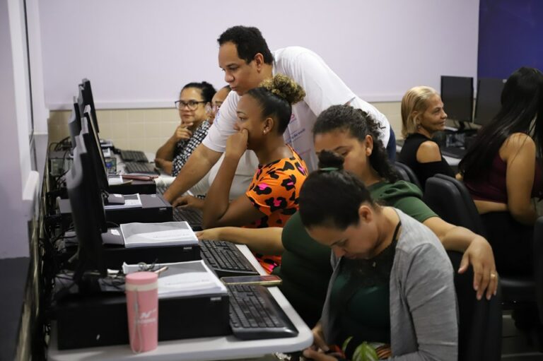 Secti abre mais de mil vagas para cursos de qualificação profissional voltados às mulheres