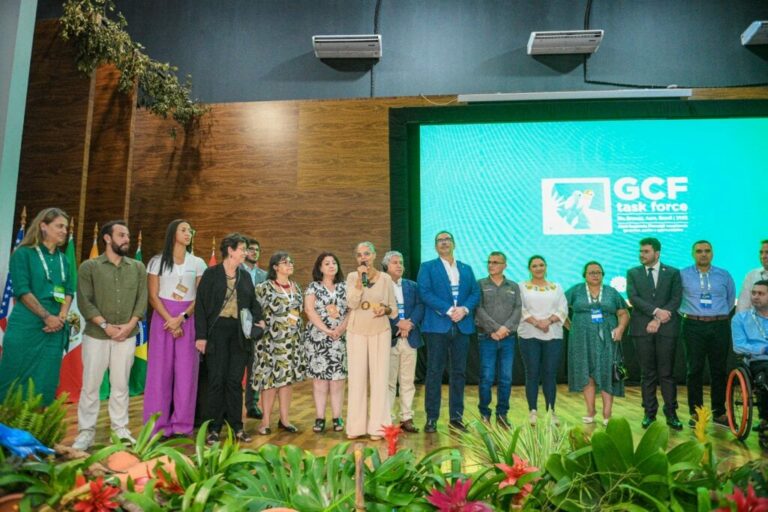 Governadores e líderes globais encerram a 15ª Reunião da GCF Task Force no Acre com anúncio de Nova Economia Florestal e leitura da histórica Carta do Acre