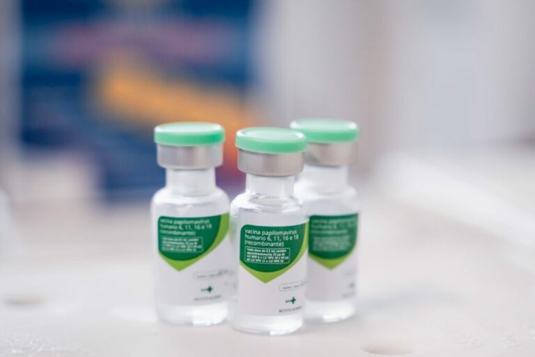 Saúde alerta para necessidade de imunização contra HPV