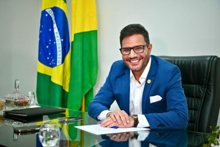 Estado paga terceira parcela do aumento a todos os servidores públicos em junho
