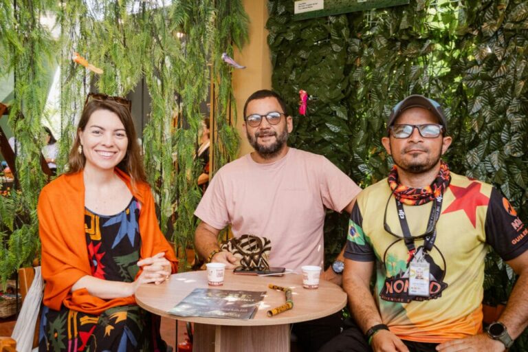 Estande do Acre é palco de negócios do turismo para participantes nacionais e estrangeiros na GCF Task Force