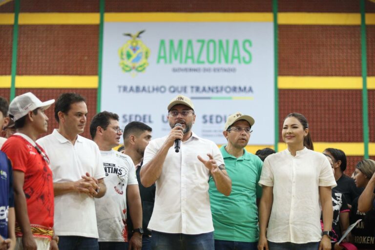 Em Parintins, governador Wilson Lima entrega ginásio Elias Assayag revitalizado e amplia oferta de programas esportivos