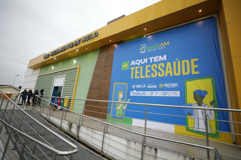 Governador Wilson Lima inaugura nova estrutura de Telessaúde em Anamã e reforça atendimentos com unidades flutuantes