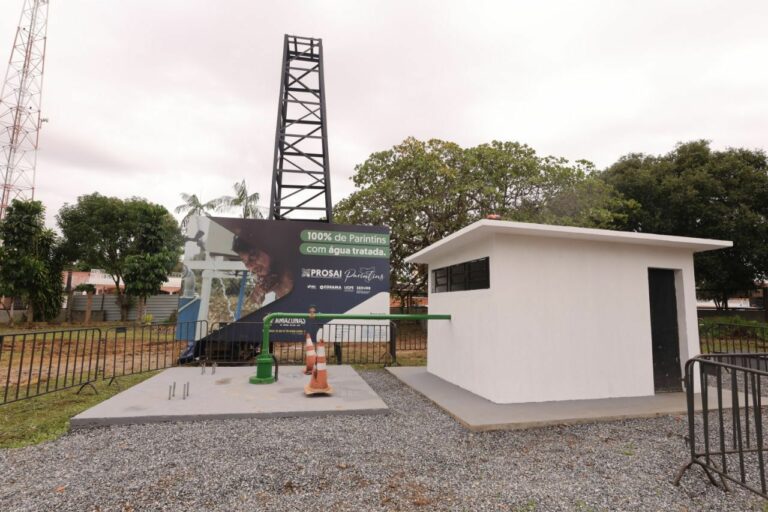 Governador Wilson Lima inaugura primeira etapa do Prosai Parintins, garantindo água tratada para 100% da área urbana do município