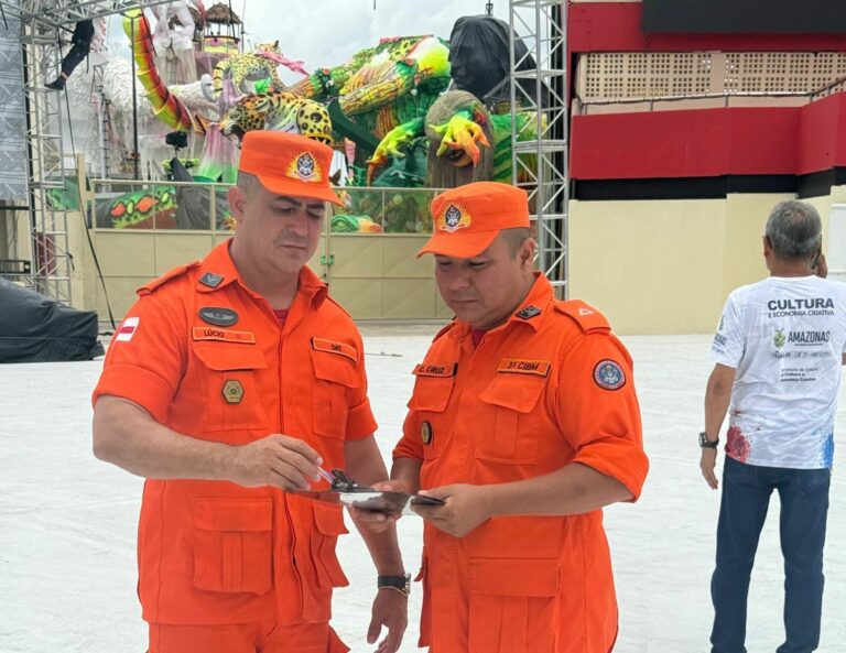 Festival de Parintins 2025: Corpo de Bombeiros vistoria sistemas de incêndio e evacuação de pessoas e libera o Bumbódromo para as apresentações dos bois