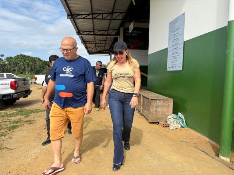 Governo do Acre garante infraestrutura de acesso à Cooperativa de Café do Juruá