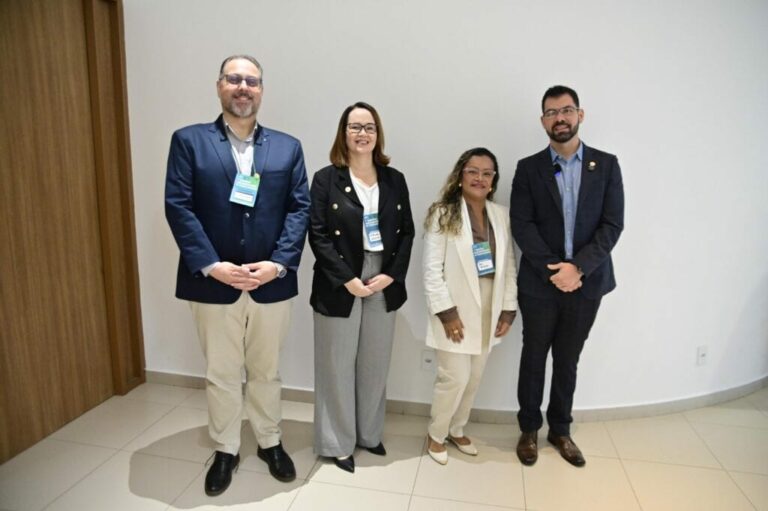 Com apoio do governo, Acre sedia 1º Simpósio Multidisciplinar de Terapia Intensiva promovido pela Amib