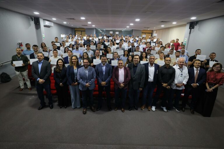 Governador Wilson Lima destaca importância dos servidores da Sefaz durante posse de novos concursados