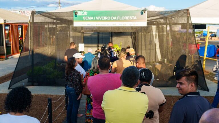No encerramento da Expoacre Juruá, Viveiro da Floresta realiza a doação de três mil mudas