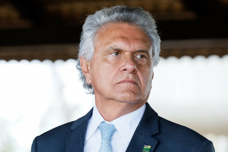 🚨 Caiado detona Congresso e Lula: “Irresponsável, omisso e inimigo do setor produtivo!” 🚨