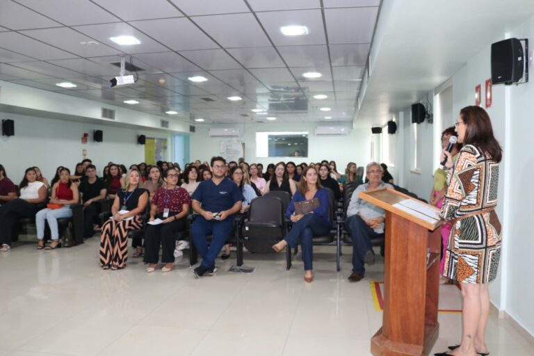 Paic: FCecon lança e-book, premia trabalhos e recebe novos bolsistas