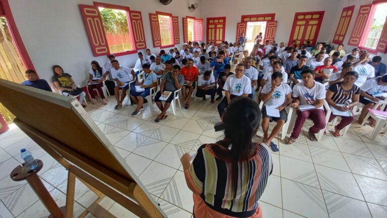 Observatório apoiado pelo Governo do Amazonas qualifica professores e potencializa a educação do campo e indígena no Médio Purus