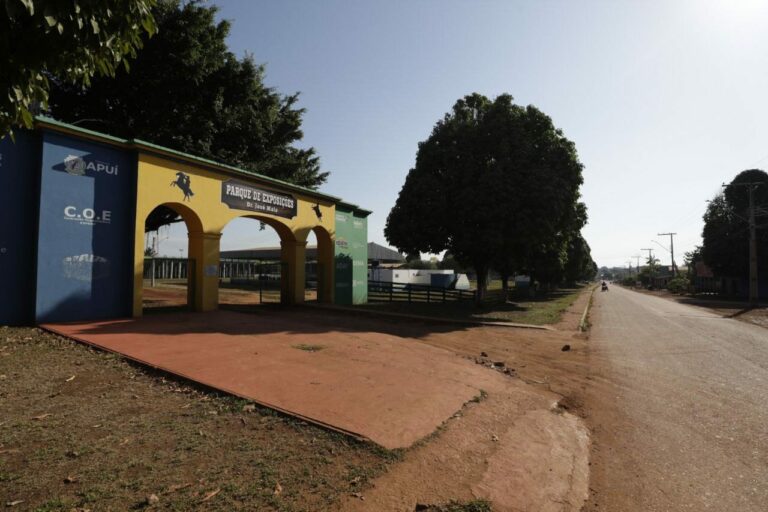 Governador Wilson Lima assina convênio que garante R$ 500 mil para realização da 36ª Exposição Agropecuária de Apuí