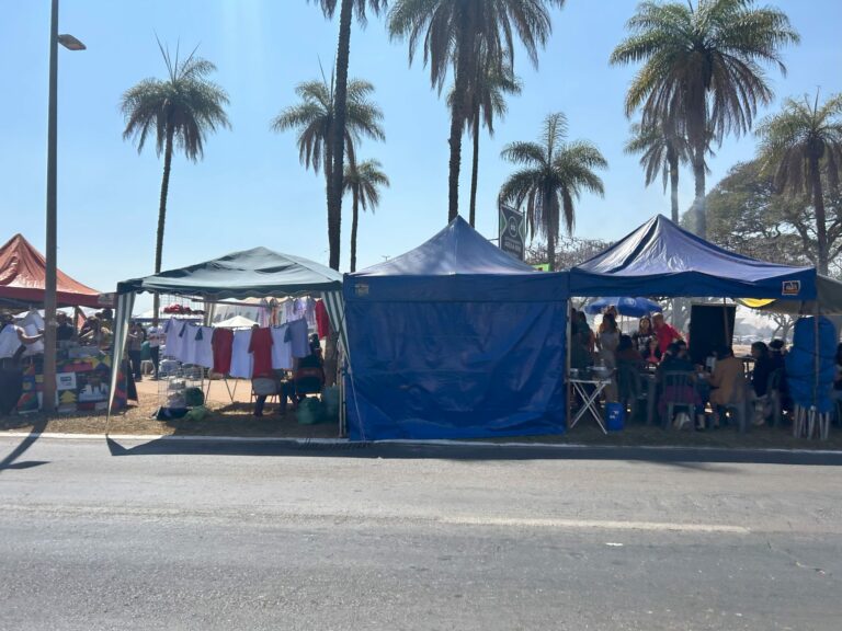 Ambulantes podem garantir espaço nos shows do Mané Garrincha