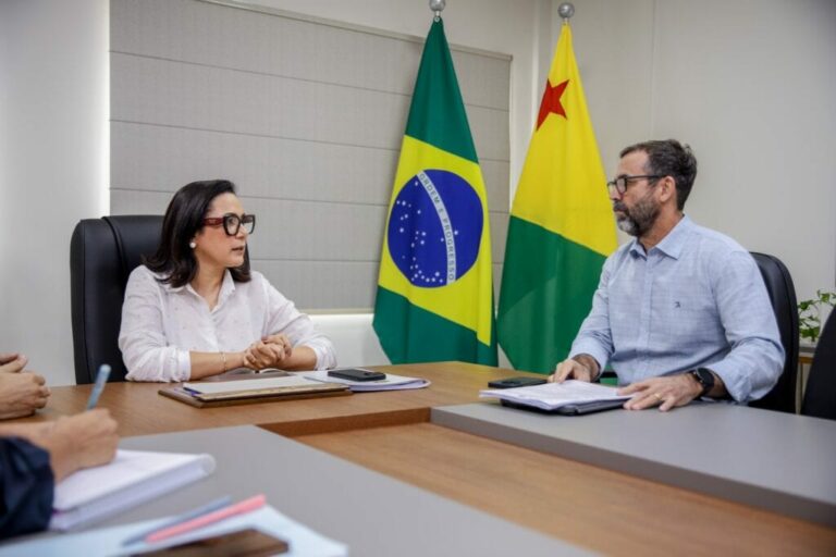 Vice-governadora Mailza discute parceria entre Juntos Pelo Acre e Acre Pela Vida para fortalecer cidadania e prevenção à violência