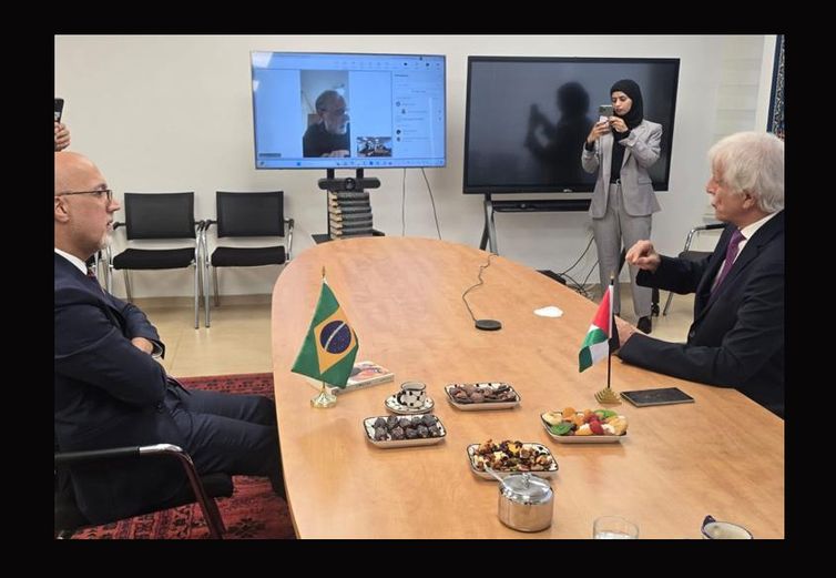 Representação brasileira na Palestina/Divulgação Rio de Janeiro (RJ), 17/11/2025 – Acordo inédito envia livros de autores brasileiros para a Palestina.
Representação brasileira na Palestina/Divulgação