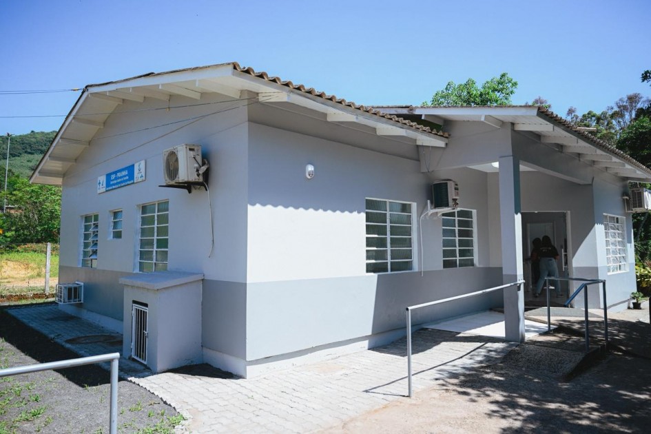 Gabriel Souza inaugura reforma de Estratégia de Saúde da Família em Capão da Canoa Maquiné 2 dez25