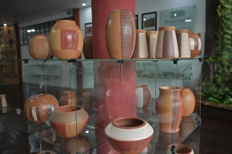 Paraupebas - Pará 19/04/2026 - Cerâmicas produzidas pelo grupo Mulheres de Barro. Foto: Washington Alves/ Ligth Press