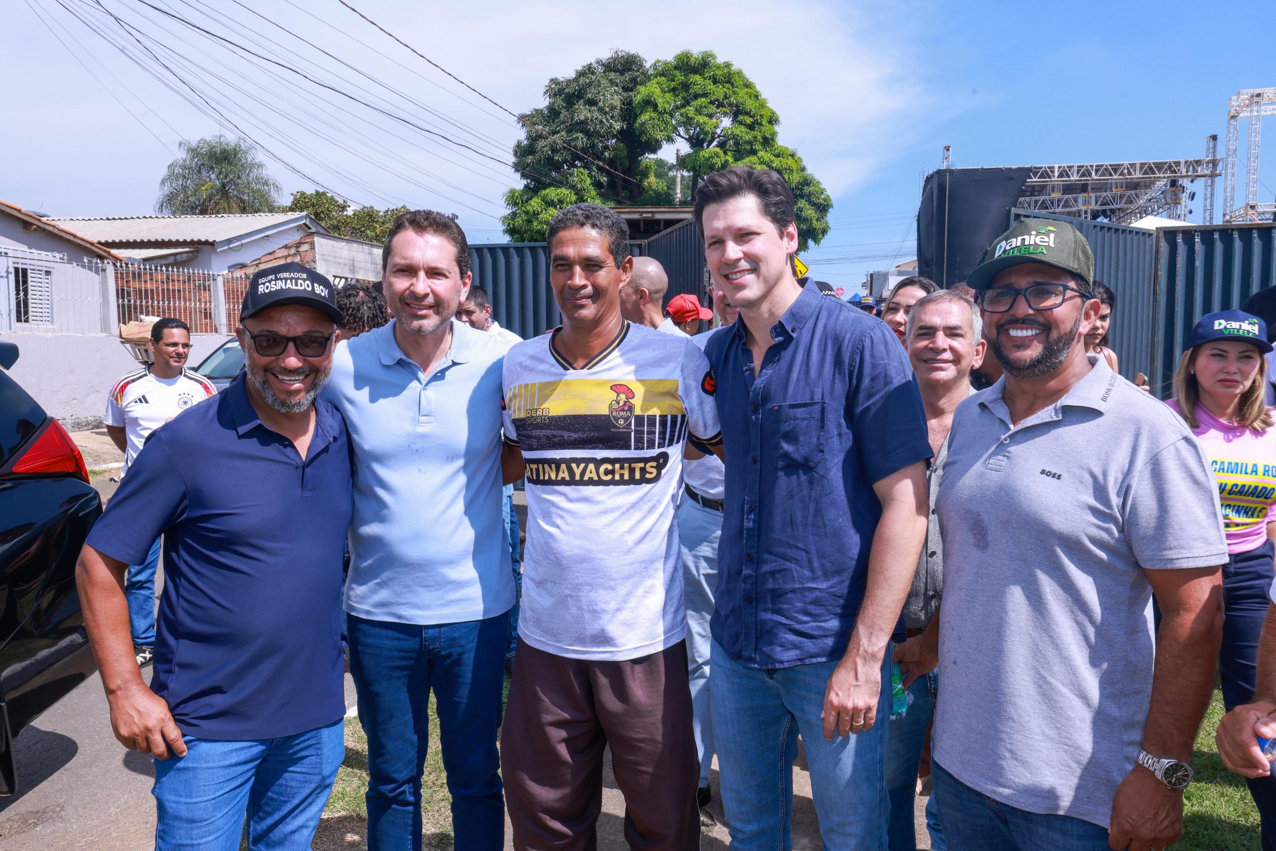 Governo celebra aniversário do Jardim Tiradentes em Aparecida de Goiânia e reforça compromisso com município