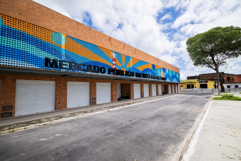 Requalificado pela Prefeitura de Maceió, o mercado ganhou uma estrutura mais organizada, segura e preparada para comerciantes e consumidores. Foto: Victor Vercant/Secom Maceió