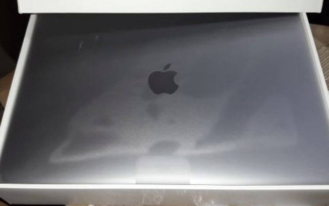 Leilão da Receita Federal tem MacBook e iPhone por R$ 500; Veja outros itens