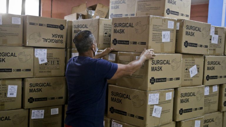 Saúde recebe mais de 556 mil máscaras cirúrgicas do Governo Federal