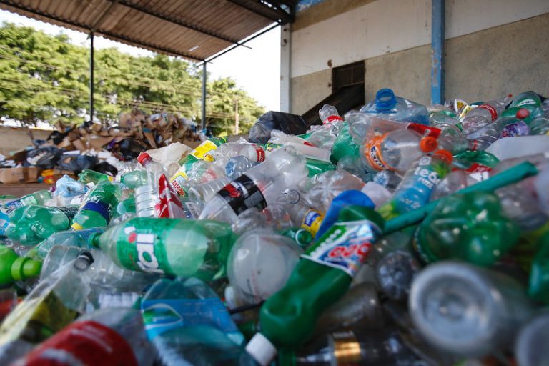 Coleta seletiva volta no Paranoá e no Itapoã