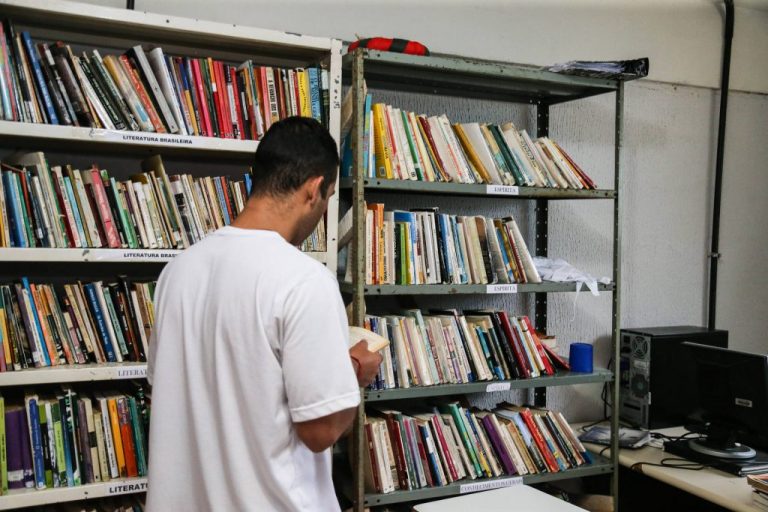Paraná é um dos estados com maior número de presos que estudam