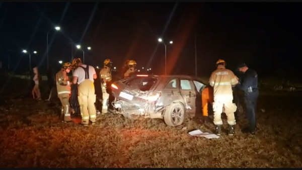 2ª DP prende dois condutores por racha