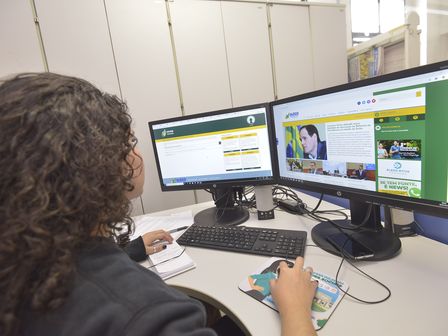 Interação com deputados