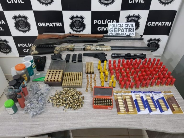 Polícia Civil prende três em flagrante, em Inaciolândia, por posse irregular de armas e munições