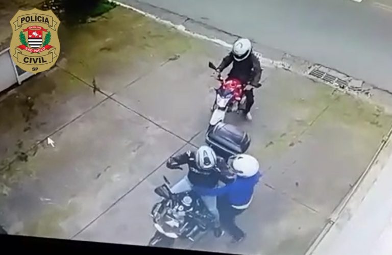 Polícia Civil deflagra operação e prende trio especializado em roubo de motos