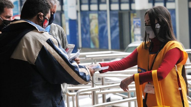 GDF distribuiu mais de 1,2 milhão de máscaras; meta é chegar a 3 milhões