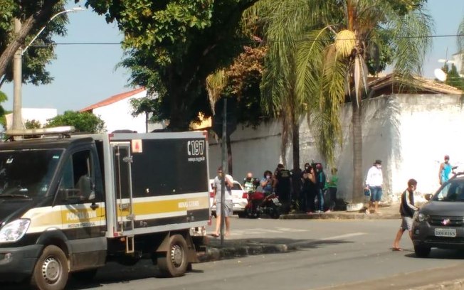 Marido encontra corpo da esposa dentro da geladeira