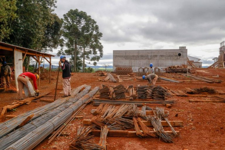 Investimento vai acabar com falta  de água em Laranjeiras do Sul