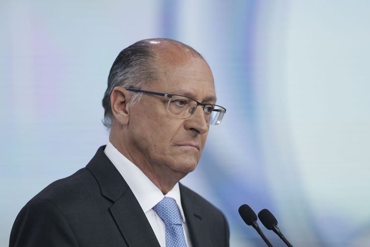 Alckmin é indiciado por suspeita de corrupção e lavagem de dinheiro