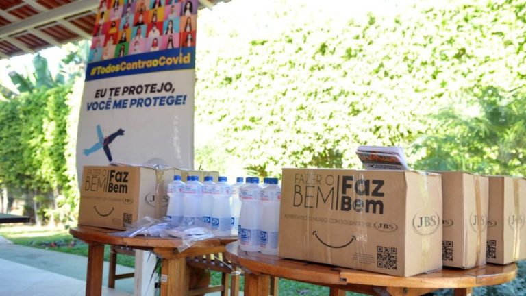 Instituições do DF recebem 2 mil cestas básicas