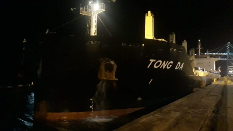 Porto do Pecém bate novo recorde com embarque de placas de aço