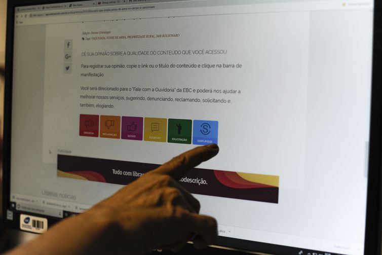 Agência Brasil adota uso de interpretador digital de Libras