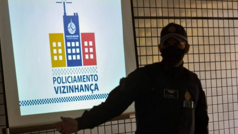 PM treina porteiros para reforço de segurança na Asa Sul