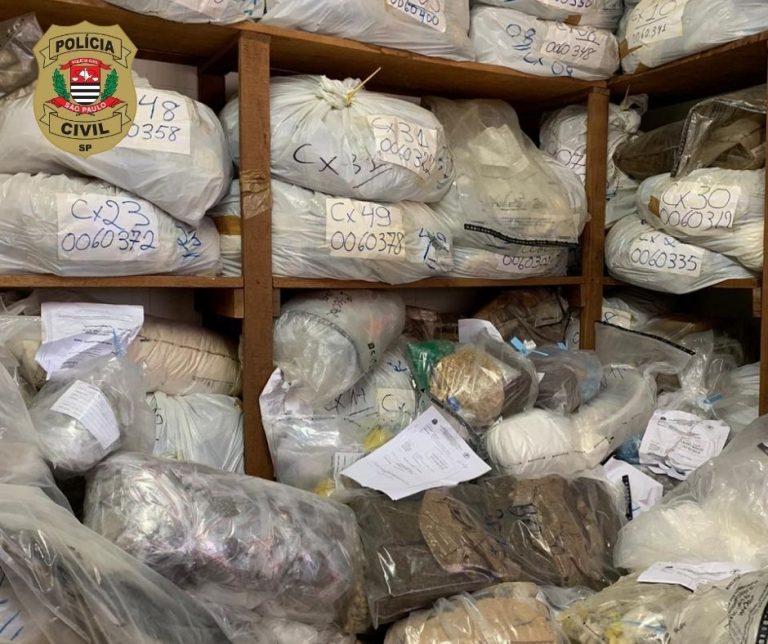 Polícia Civil incinera mais de 3 toneladas de drogas