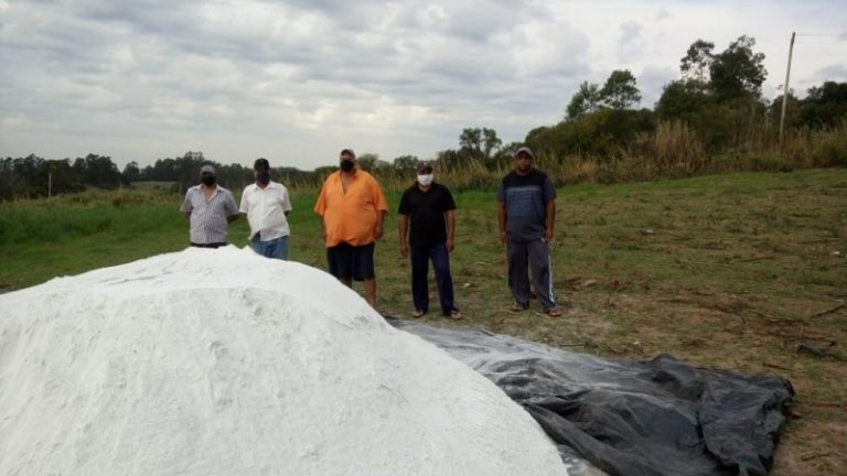 Comunidades quilombolas do Rio Grande do Sul são beneficiadas com 1.450 toneladas de calcário