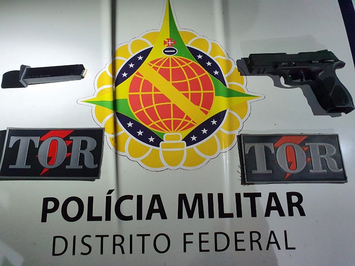 PMDF apreende arma em ponto de bloqueio na região de Planaltina