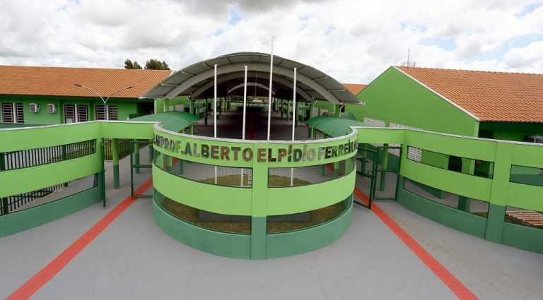 Governo publica decreto que prorroga suspensão das aulas presenciais até setembro