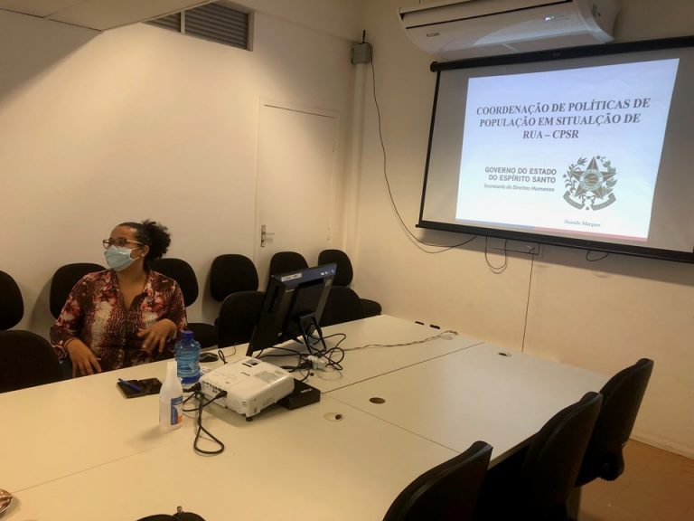 SEDH promove formação sobre população em situação de rua para integrantes da Associação Gold