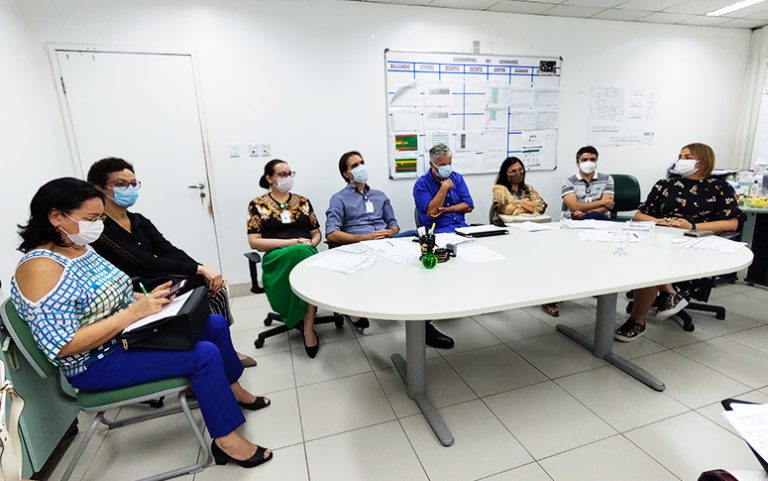 Grupo de trabalho planeja reestruturação de atendimento pediátrico em Fortaleza